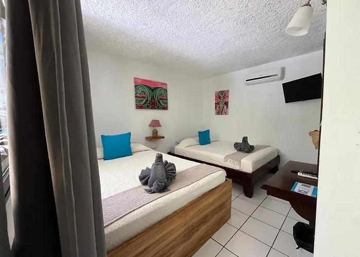 Pueblo Dorado Surf Hotel Tamarindo