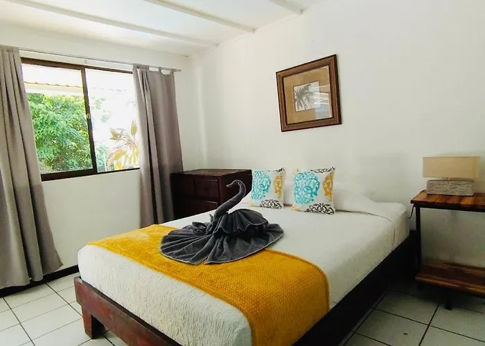 Pueblo Dorado Surf Hotel