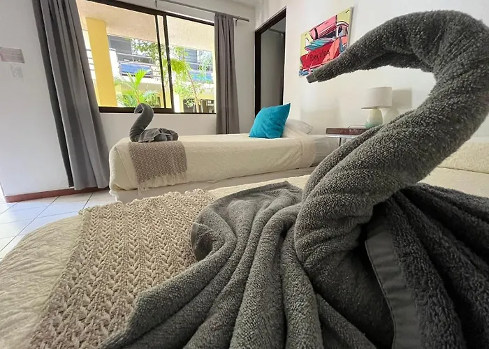 Hotel Pueblo Dorado Surf