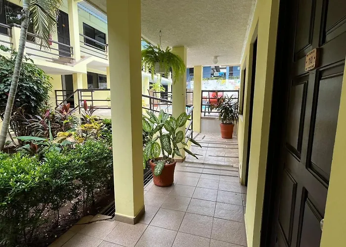 Pueblo Dorado Surf Hotel 3*