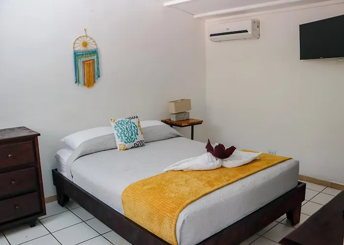 Hotel Pueblo Dorado Surf Tamarindo